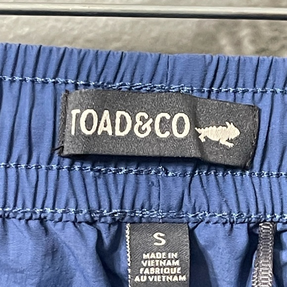 Toad & Co. Women’s Blue Shorts - Size S - Picture 4 of 4